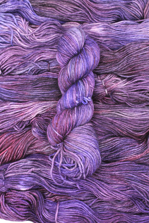 Rabbit 8ply - Eggplant