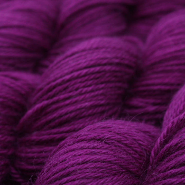 Handdyed Merino Alpaca Cashmere yarn purple
