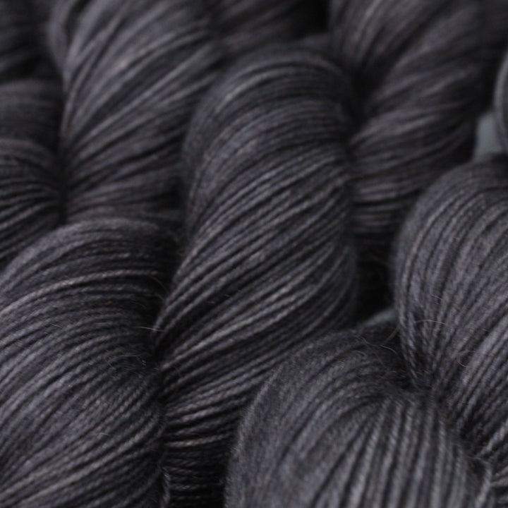 Hand dyed camel yarn black