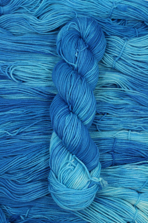 Dive Under - Merino 8ply