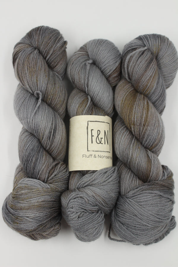 F&N 4ply 100% SRS Merino - Skipping Stones