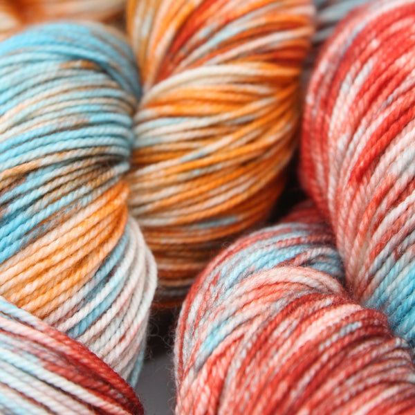 Handdyed yarn merino 4ply orange red blue