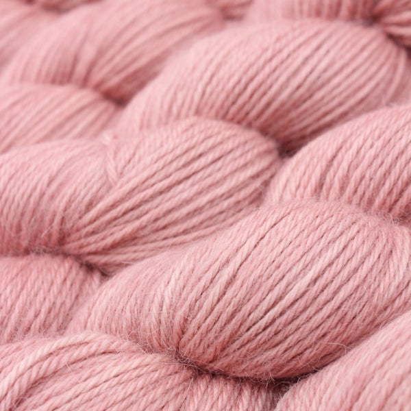 Handdyed Aplaca yarn pink