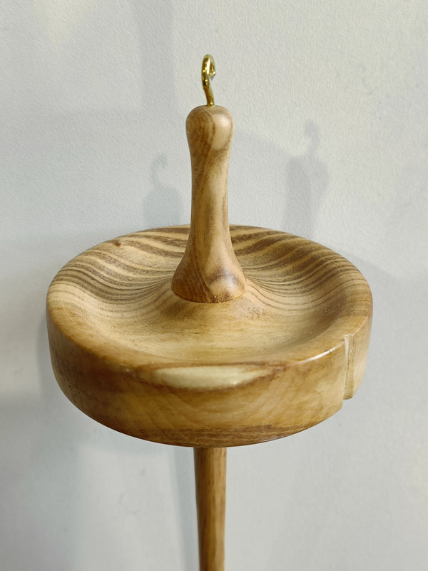 Oak - Handcrafted TOP Whorl Drop Spindle -MEDIUM WEIGHT