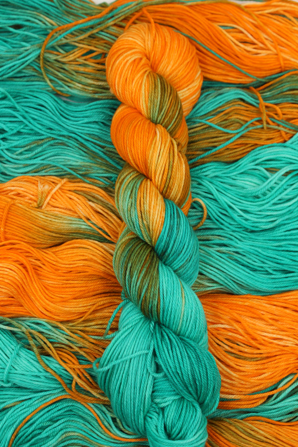 Merino 8ply - Mouldy Mandarin