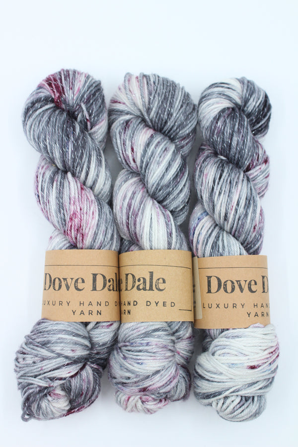 Sparkles 8ply - Cardinal