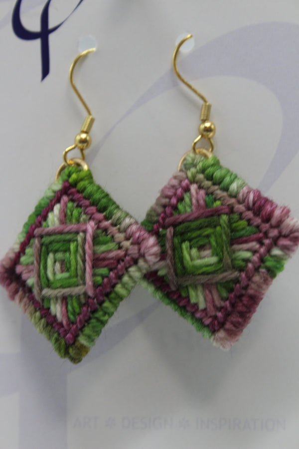 Earrings - Needlepoint  - Rose (J2335)