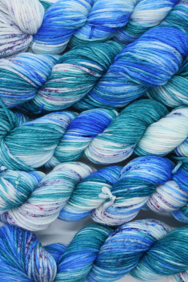 Rabbit 8ply - Teal Mix