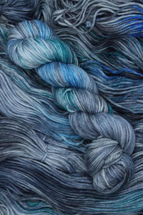 Rabbit 4ply - Moody