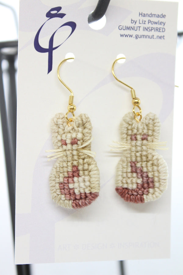 Crochet Cats - Salmon Hunter - Earring (J2346)
