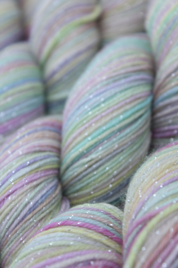 Fairy Wings - Rusty Sparkle (4ply)
