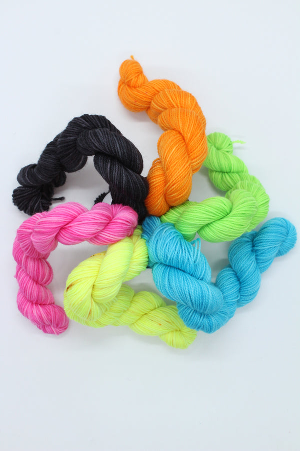 Dangerous Work Mini Skein Pack - 4ply x 6