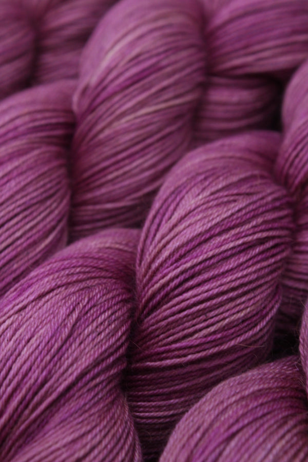 Desert Rose - Camel/Silk 4ply