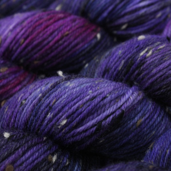 Enchantress - Donegal DK 8ply