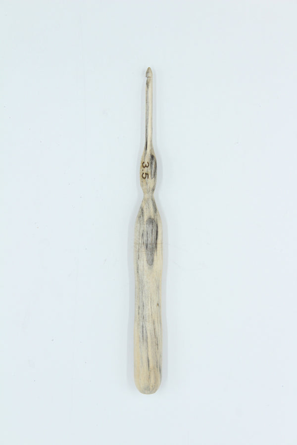 Hand crafted wooden Crochet Hook - poplar 3.5mm
