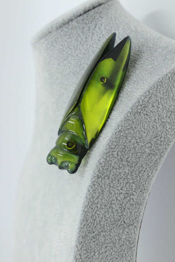Cicada Brooch - Absinthe makes the heart grow stronger