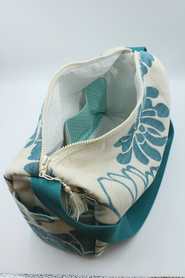 Quilted Knitting Bag - Blue Flowers