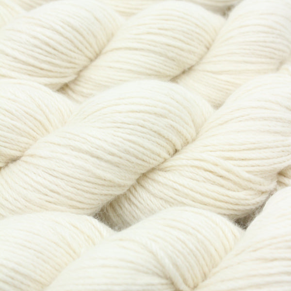 Snow - Langhorne (Alpaca/Cashmere/Silk 8ply)