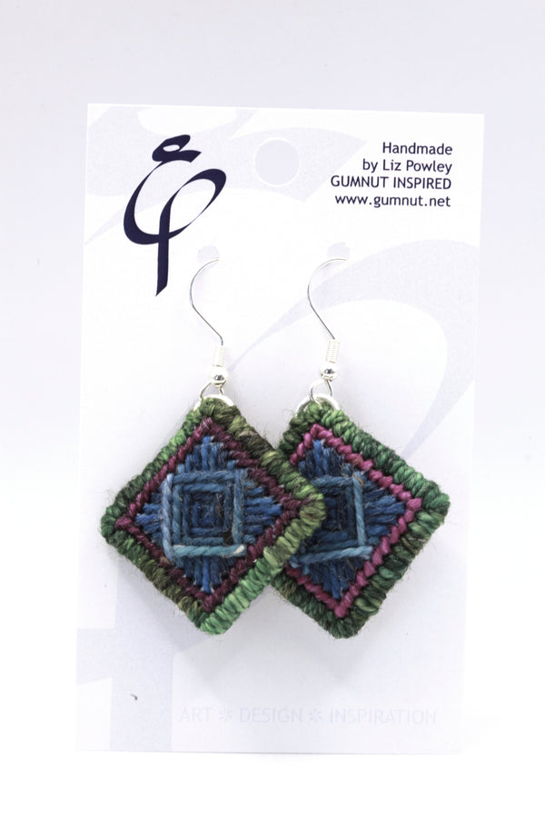 Earrings - Needlepoint  - Skip Rope Yarn (J2368)
