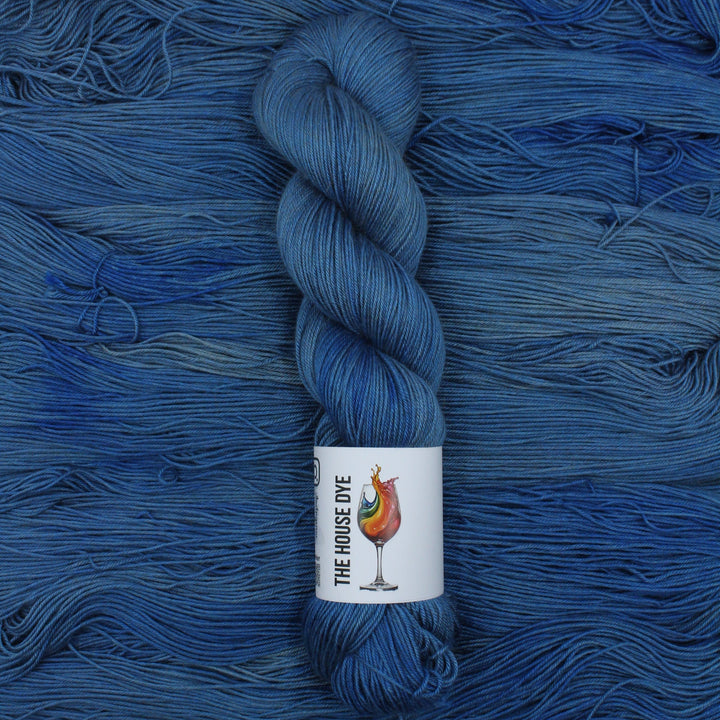 Handdyed Camel yarn blue