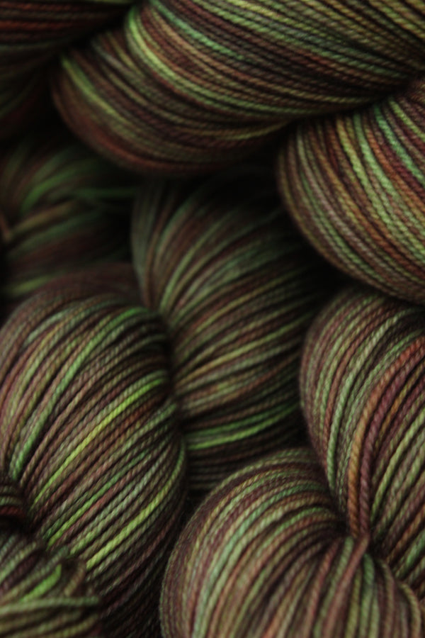 My Imaginary Dragon - Legendary Tails - Merino 4ply