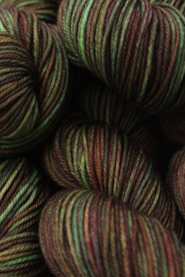 My Imaginary Dragon - Legendry Tails - Merino 8ply