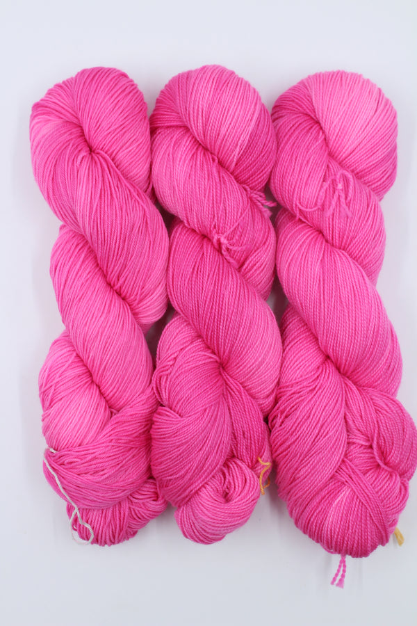 NEO Pink - Merino 4ply