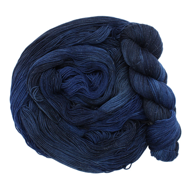 Handdyed yarn, shimmer sparle blue and black