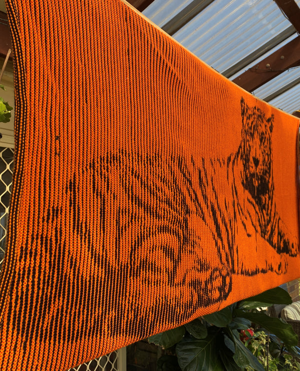 Reclining Tiger Shadow Art Pattern - Download